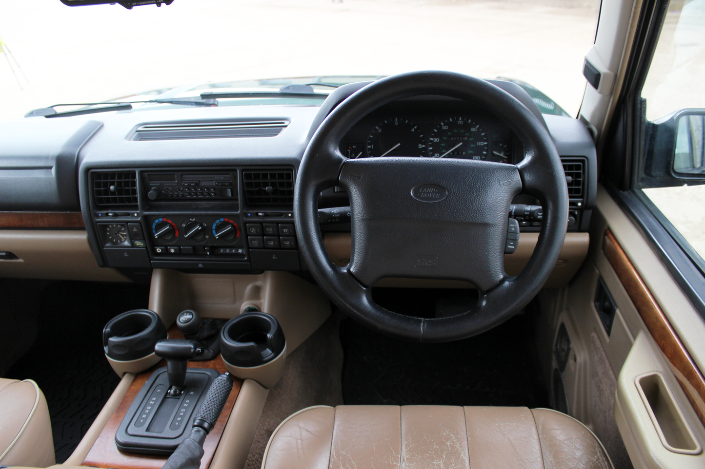 1995 Range Rover Classic - Soft Dash - Live Auction