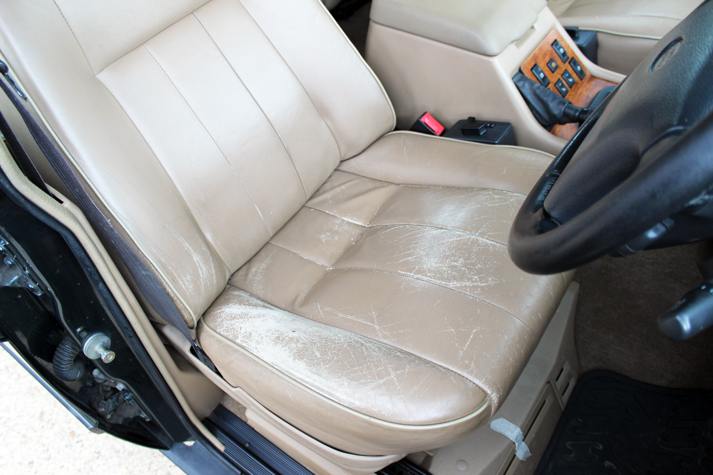 1995 Range Rover Classic - Soft Dash - Live Auction