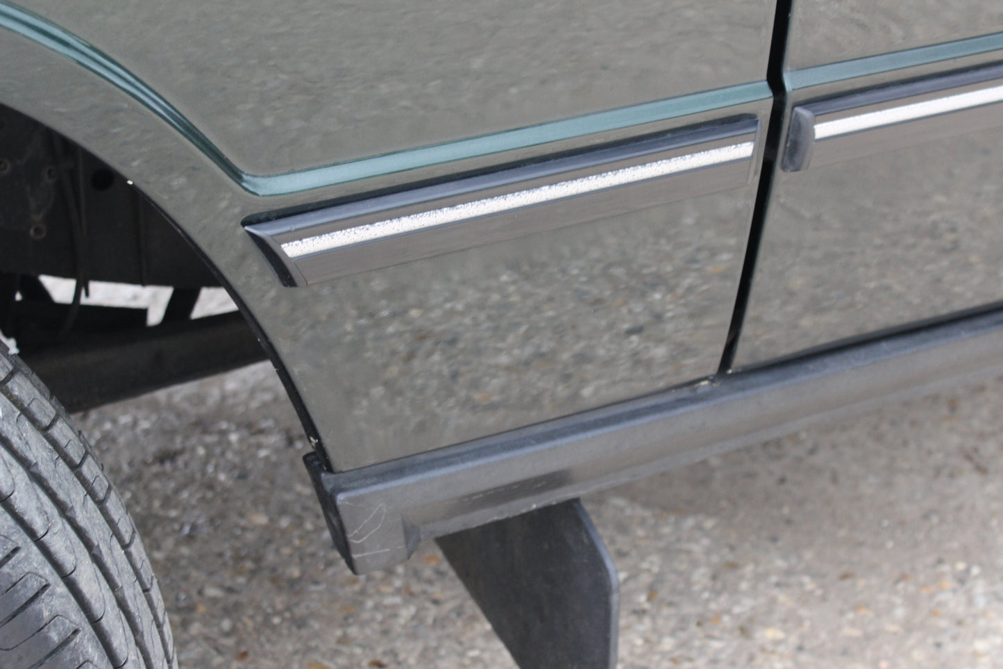 1995 Range Rover Classic - Soft Dash - Live Auction
